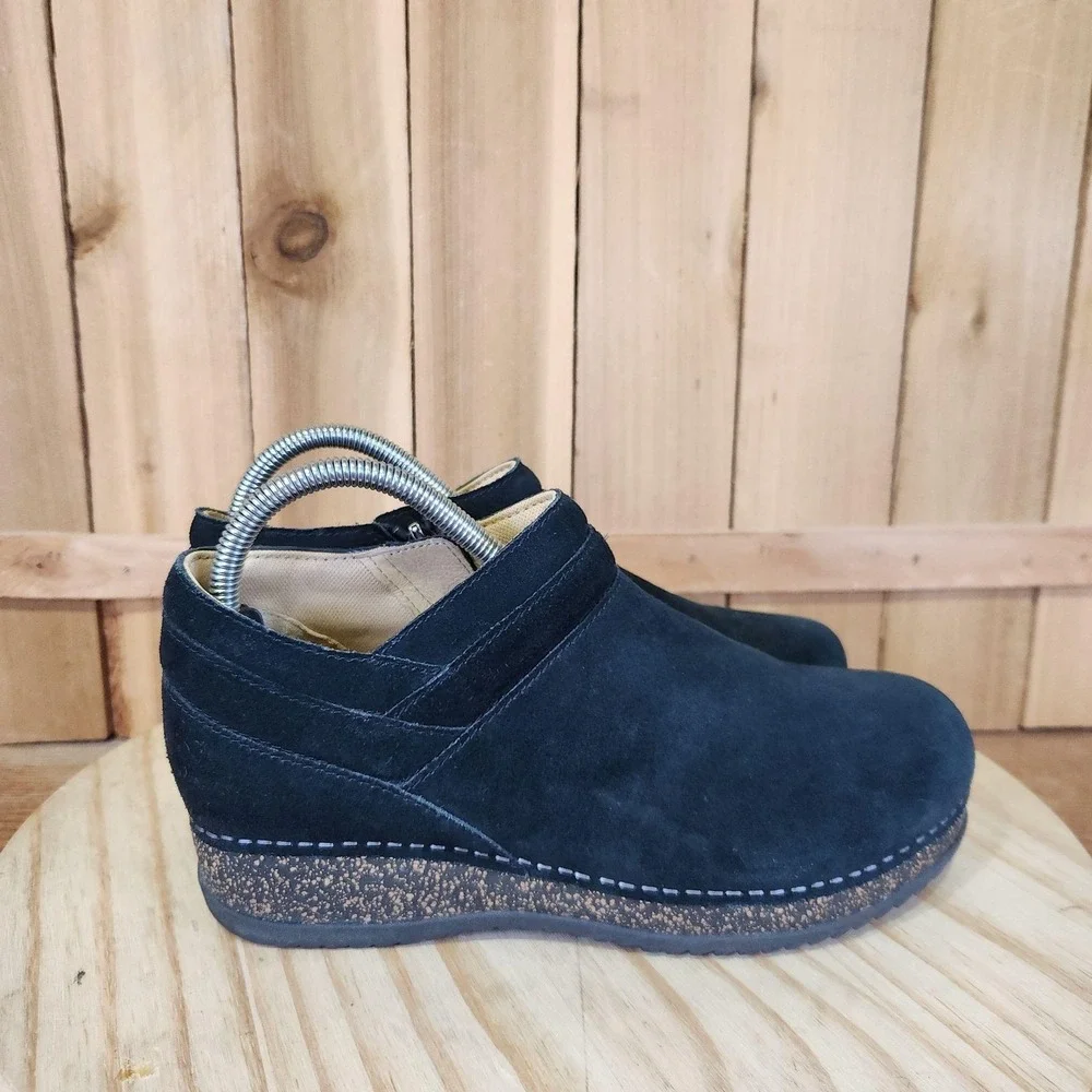 Dansko Muriel Bootie Boots Womens 6.5 37 Black Suede Zip Wedge Comfort Casual